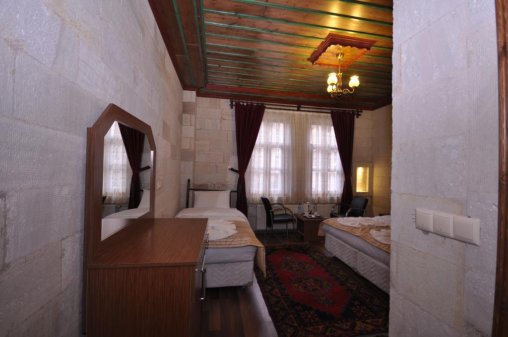 Cappadocia Stone Palace Göreme Buitenkant foto